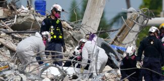 Suben a 1.430 los muertos en Venezuela y llega maquinaria con esperanza de salvar vidas