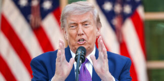Trump dice que este lunes se iniciarán nuevas conversaciones con Irán tras aplazar ataques