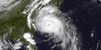 La tormenta Arthur, la primera del Atlántico, se forma frente a las costas de Texas