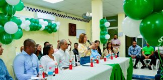 Omar Liriano director de comunicación, Keyla Reyna Directora de Redes Sociales y Lenin Campos Secretario Nacional de la Juventud de La Fuerza del Pueblo visitaron este domingo SPM.