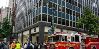 alrededor de 400 niños son evacuados por caída de ladrillos en Manhattan