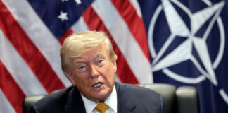«Irán es escoria», dice Trump tras nuevo bombardeo