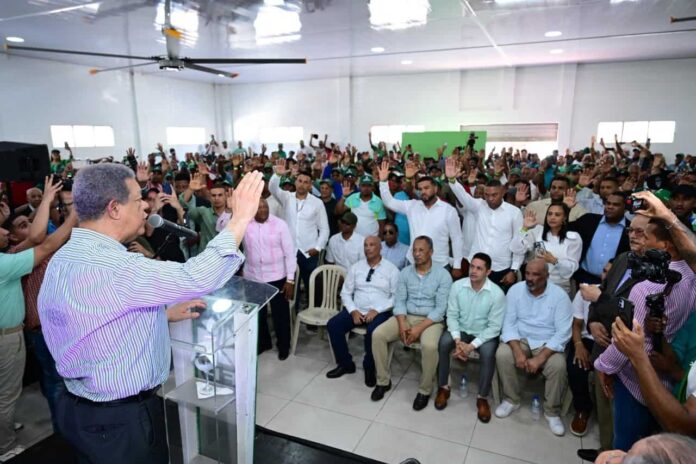 Leonel Fernández El sentimiento de repudio contra el PRM crece todos los días