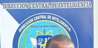 Dintel apresa hombre y ocupan arma de fuego, chaleco antibalas y dinero en efectivo en el Soco, SPM