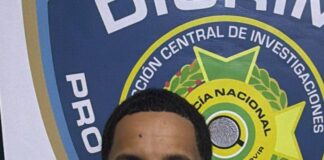 PN apresa hombre mediante orden de arresto y recupera vehículo que había sido robado en SPM.