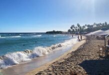El Ministerio de Turismo desautoriza obstruir el libre acceso a la playa de Juandolio