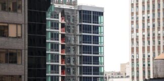 Evacúan rascacielo en el centro de Manhattan por riesgo de colapso estructural
