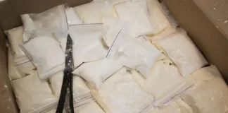 Policía de Ecuador incauta cocaína oculta en maletas con destino a RD