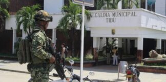 Atacan con drones y disparos alcaldía del municipio de Rioblanco, en el centro de Colombia