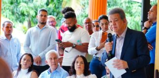 Leonel propone modernizar los controles fronterizos y reorganizar los mercados binacionales