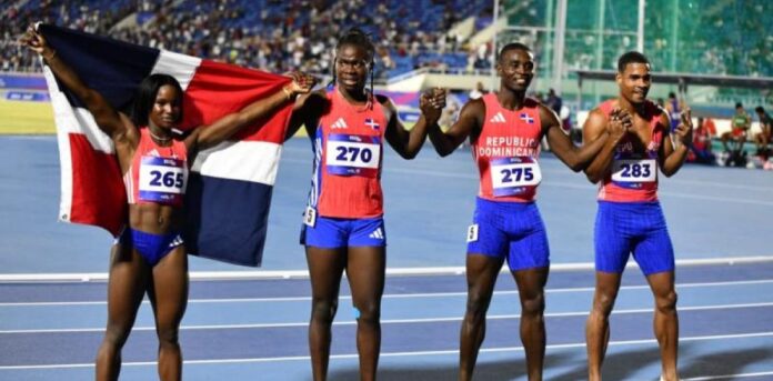 Ratifican descalificación de República Dominicana en relevo mixto 4x100; Jamaica gana el oro