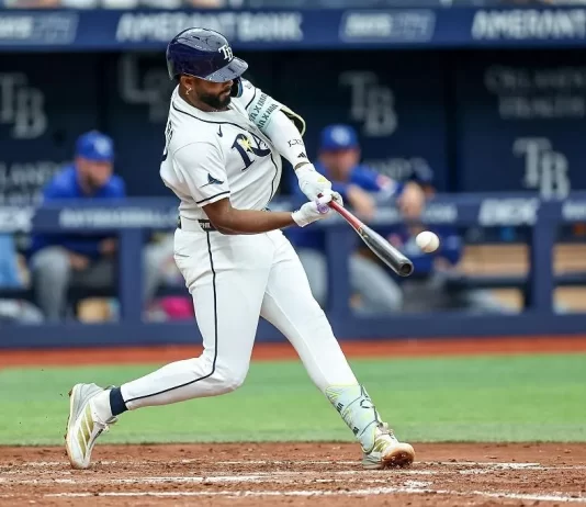 Rays ganan y se siguen firmes en la cima del Este de la Americana