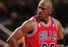 La chaqueta que Jordan usó en su último partido con los Bulls, se subastaría por US$ 100 millones