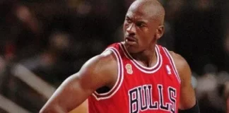La chaqueta que Jordan usó en su último partido con los Bulls, se subastaría por US$ 100 millones