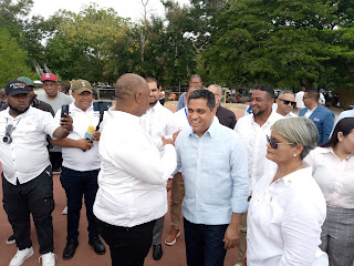 Dan el primer palazo para la remodelación del complejo deportivo de San Pedro de Macoris