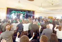 Expresidente Fernández resalta el valor de La Diáspora