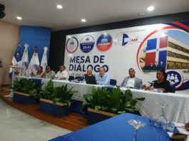 Regional de Educación 05 y ADP, participan en mesa de diálogo en SPM para buscar solución al inicio del año escolar en algunos centros