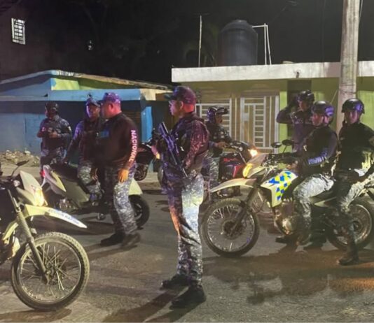 Policía nacional hace frente a bandas de antisociales en SPM mediante operativos preventivos