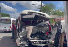 Ocho personas resultan heridas en choque de guagua y camión en carretera Hato Mayor-San Pedro