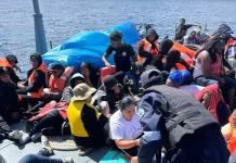 49 hombres y 10 mujeres se iban en yola a Puerto Rico; la Armada los capturó próximo a Samaná