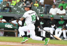 Estrellas aplastan a los Leones, inician la temporada con dos triunfos al hilo