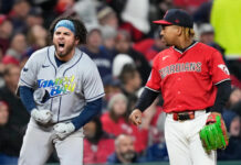 Los Rays capitalizan los errores de los Guardianes y ganan 7-3