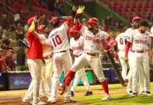 Leones del Escogido aumentan su racha con blanqueada sobre las Estrellas