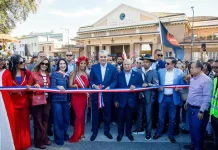 Presidente Abinader inaugura Parada Dominicana en Roma y reconoce a la diáspora