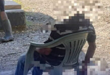 Hallan hombre decapitado sentado en una silla, en un hecho ocurrido en Villa Mella
