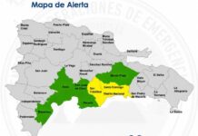 COE incrementa niveles de alerta ante onda tropical que incide en provincias del país