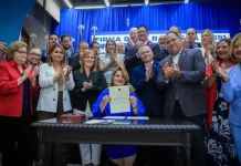 Puerto Rico solicita formalmente convertirse en estado de EE. UU.