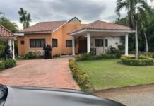 DICRIM, ocupa fusil de asalto, pistola Glock, 141 municiones y US$34,200 en efectivo en complejo residencial de Juan Dolio