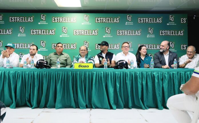 rueda de prensa estrellas orientales